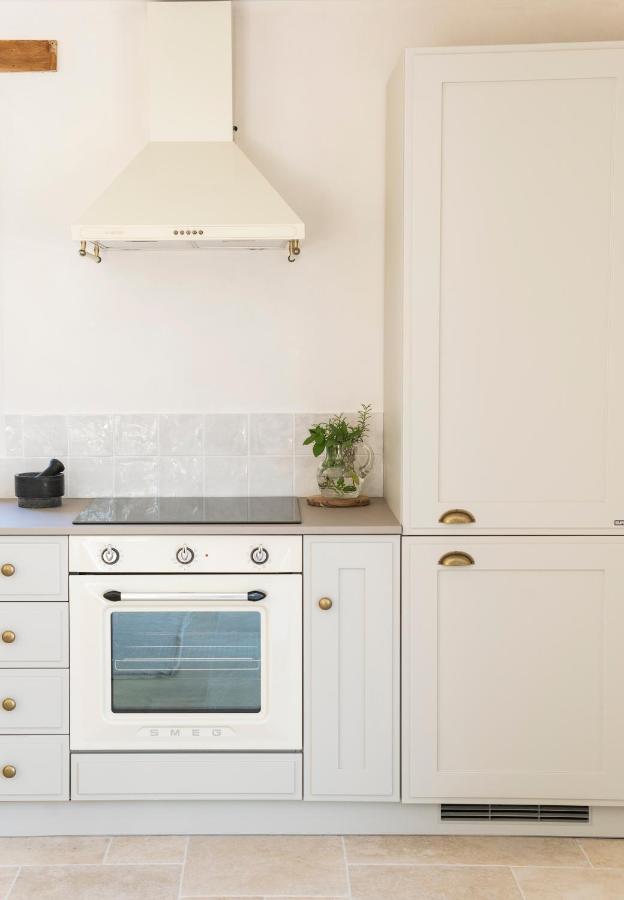 La Petite Ruche, 1 Bedroom Gite In The Luberon Apt Zewnętrze zdjęcie